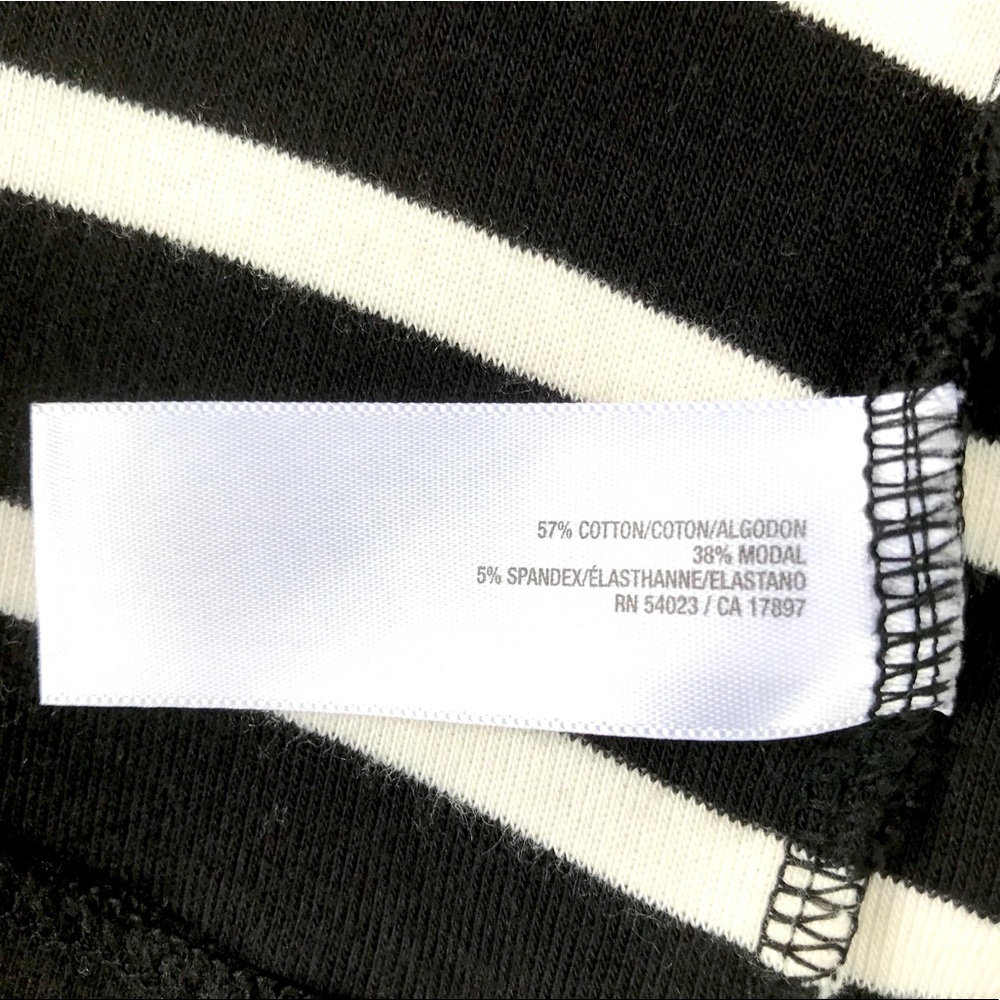 Old Navy Black & White Stripe Long Sleeve Dress - Picture 3 of 7